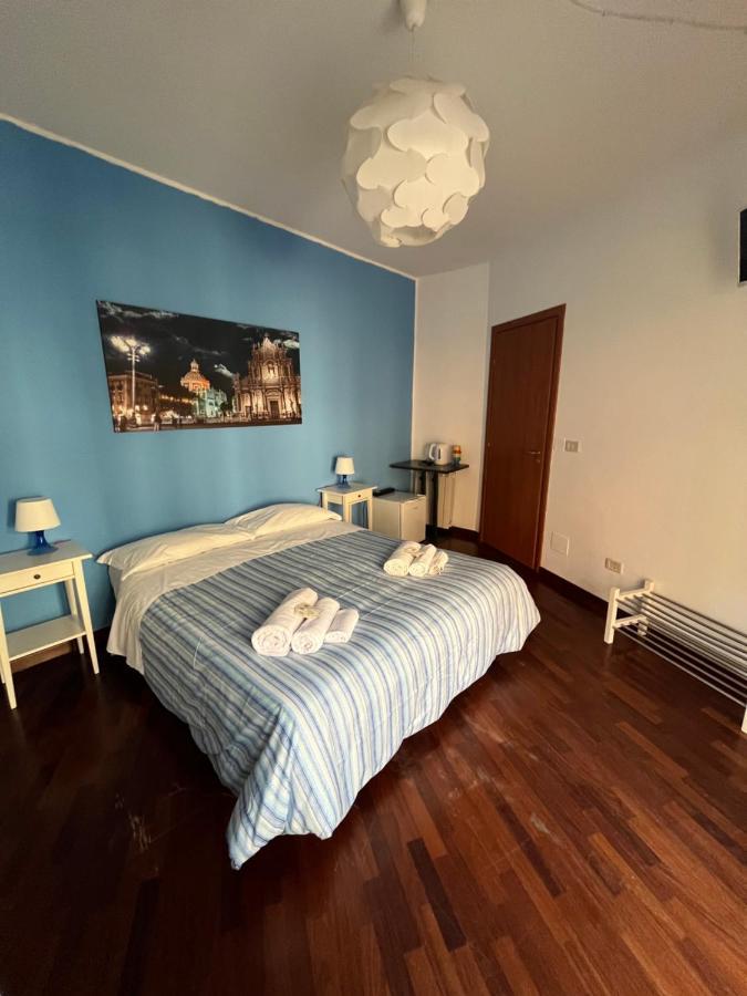 Umberto Street Hotel Catánia Buitenkant foto